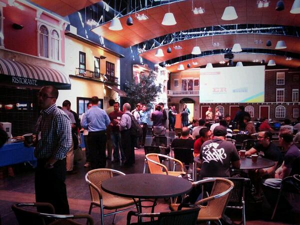 rapturestudio's tweet photo. So proud to be a part of #connectweekend with @HackForPasadena ! http://t.co/maGeZTsMG7