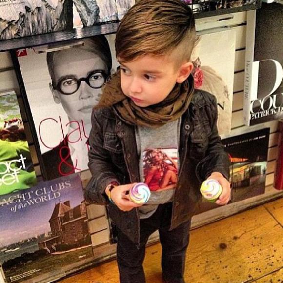 世界の変な法律 Pa Twitter アメリカ テキサス州 子供は変わった髪型をしてはいけない Http T Co C8fvmkas4b Twitter