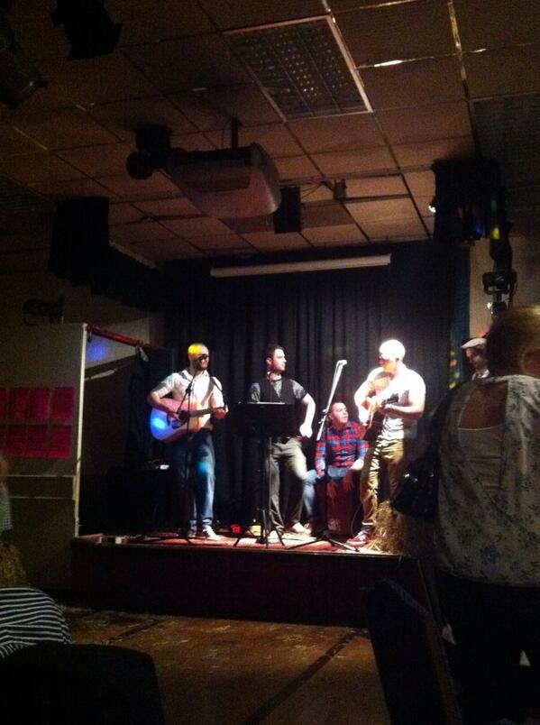 the2tonesband's tweet photo. So we enjoyed sharing our set with @TheRaspberryJam on their 1 year anniversary show on Saturday! http://t.co/qGK3J5IXl6