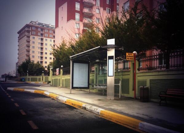 Marmara Mah Yeşil Akasya ve Menekşe durakları kapalı durak olarak yenilenmiştir.<a href="/yusufuzun_bduzu/">Yusuf UZUN</a>