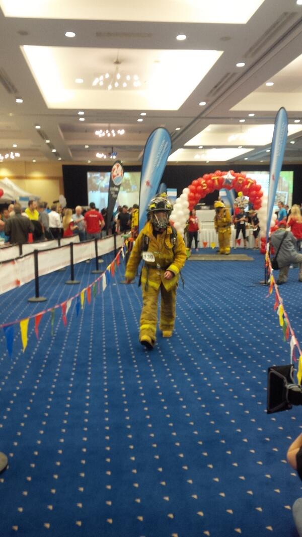 TommyDChief's tweet image. . @becca1616 on her way up 48 storeys. @stairclimbvan #HopeBC #hopefire