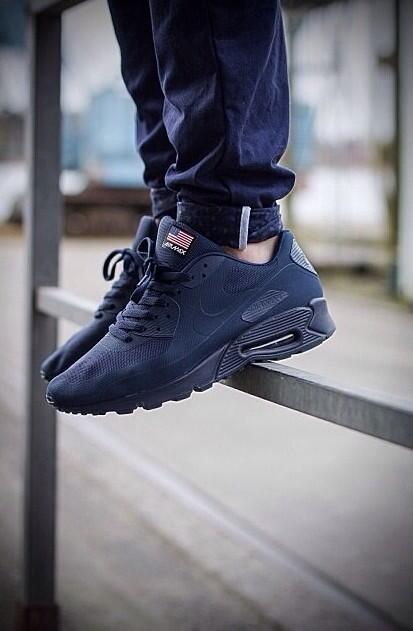 AIR X: "Nike Air Max 90 Independence Day. X