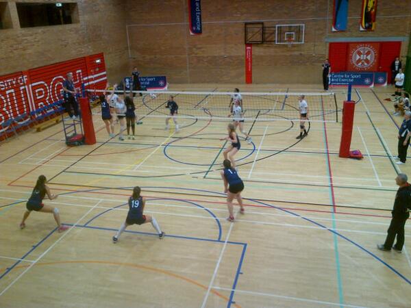 BUCSsport's tweet image. The first Women&apos;s Semi Final sees KCL take on Durham, with the score currently 7-9 #VolleyballFinal8s #Closecontest