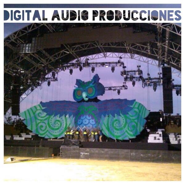 DigitalAudioPro's tweet image. #EDCMx solo con digital audio producciones!!