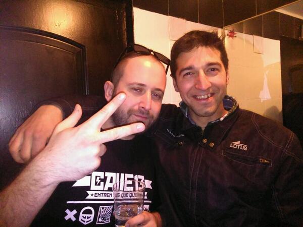 sevimolina's tweet image. Gran noche en cuenca con @chikosdelmaiz