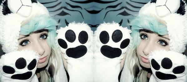 StyleEmos's tweet image. Scene. Beautiful

Lomeli Gomita.