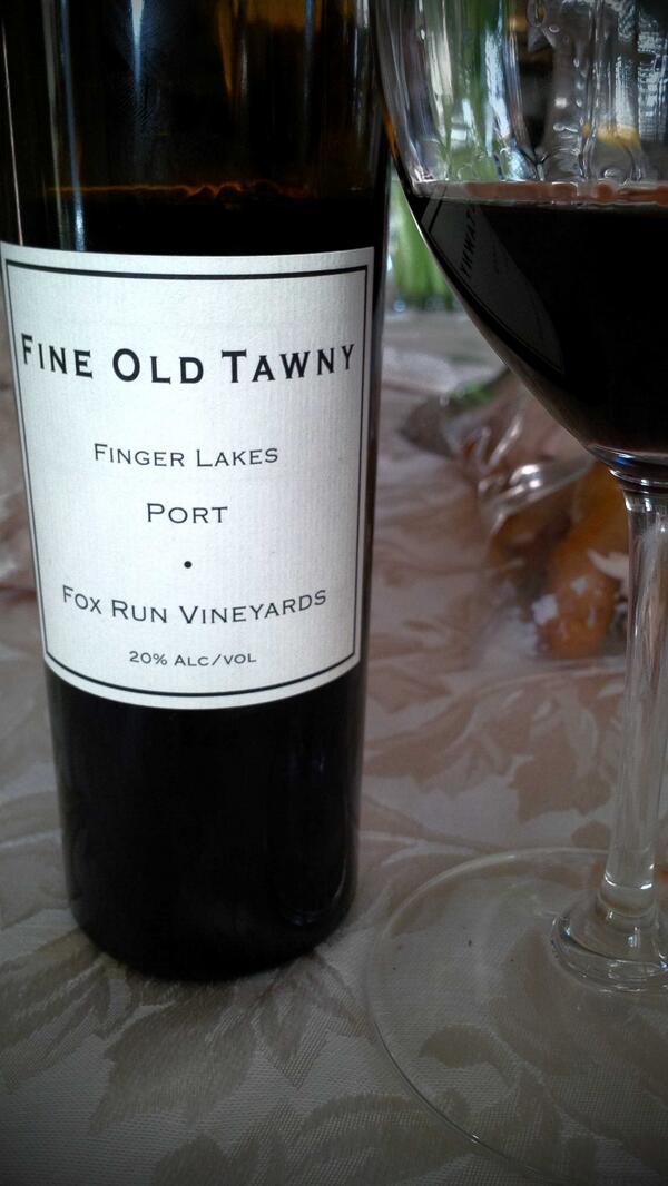 NBNWwineimports's tweet image. Mrs. Raaymaker drops a wicked #97points for the @foxrunvineyards #FineOldTawny