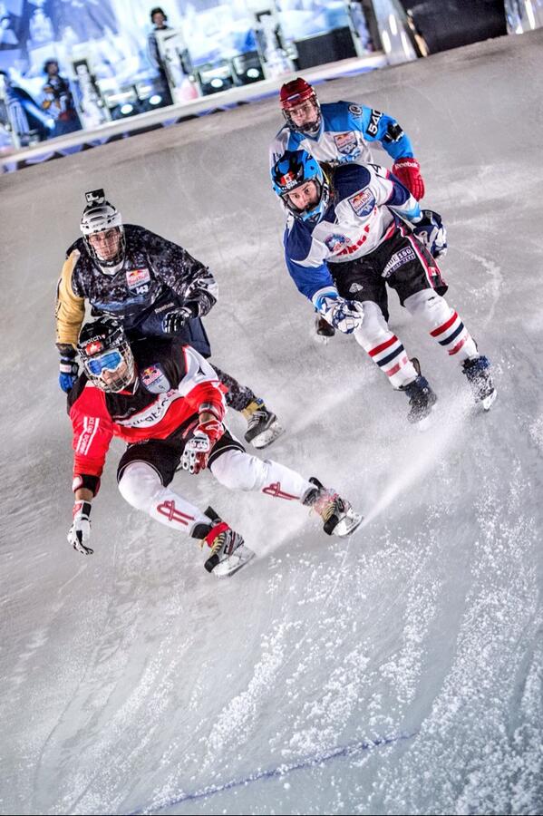 Action from #Moscow #RedBullCrashedIce #redbull #CrashedIce <a href="/5ivehole/">5ivehole</a> <a href="/COLTtheBOLT87/">Coleton Haywood</a> @CrashedIce <a href="/redbull/">Red Bull</a>