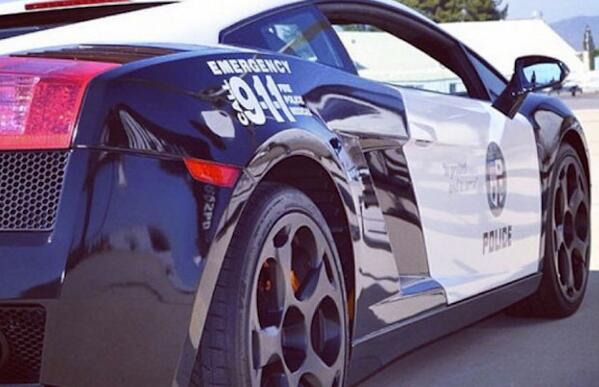 BigBoi's tweet photo. RT .@ComplexRides: The LAPD has gone Hollywood with a new Lamborghini Gallardo: http://t.co/B9yDLZCXmi http://t.co/uMlBMFXtJf