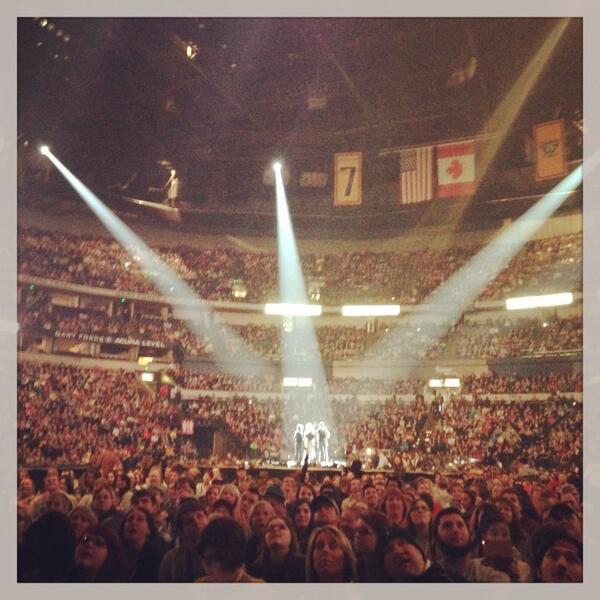 JasonCrabbMusic's tweet photo. Where am I? http://t.co/ptGrKmUTde