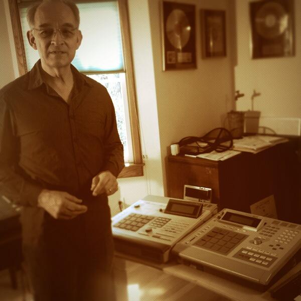 kitdfilms's tweet photo. #rogerlinn "I never intended for my machines to replace drummers, but to be another tool for them to work with." http://t.co/GVNrf7i2D1