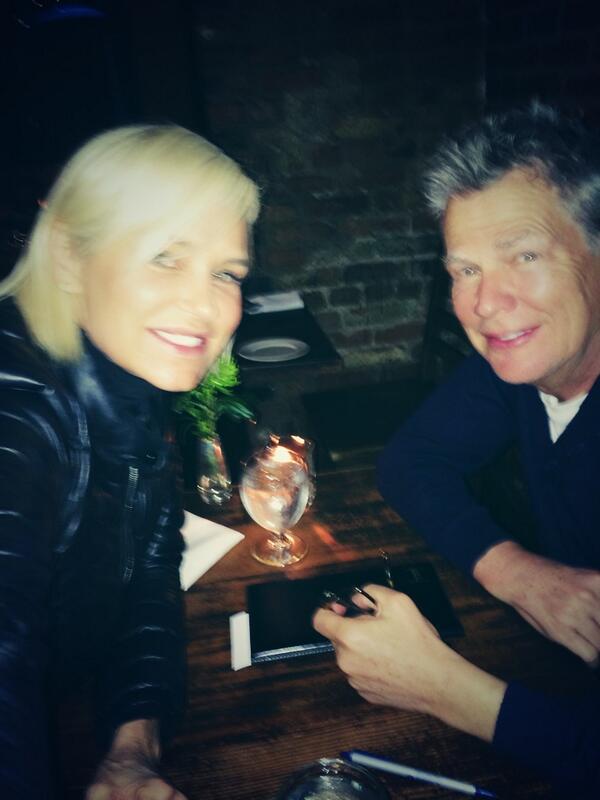 YolandaHadid's tweet photo. ❤️Dinner with my love @officialfoster @ILTerazzo in Victoria BC before the "Chicago" concert #PerfectSundayNight http://t.co/X5WMHtqgqy
