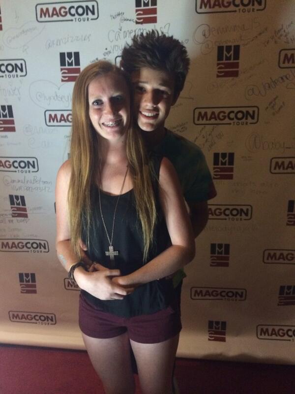 cameronjdbs's tweet photo. LOVE OF MY LFOE http://t.co/CQ9OEHYwaQ