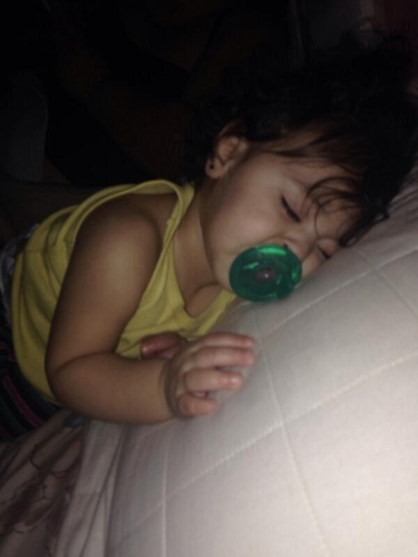 biancafajardo8's tweet photo. Night night http://t.co/Uez3bPVbIB