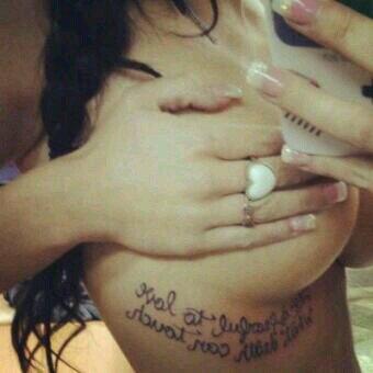 Got nee tattoo. Aye.