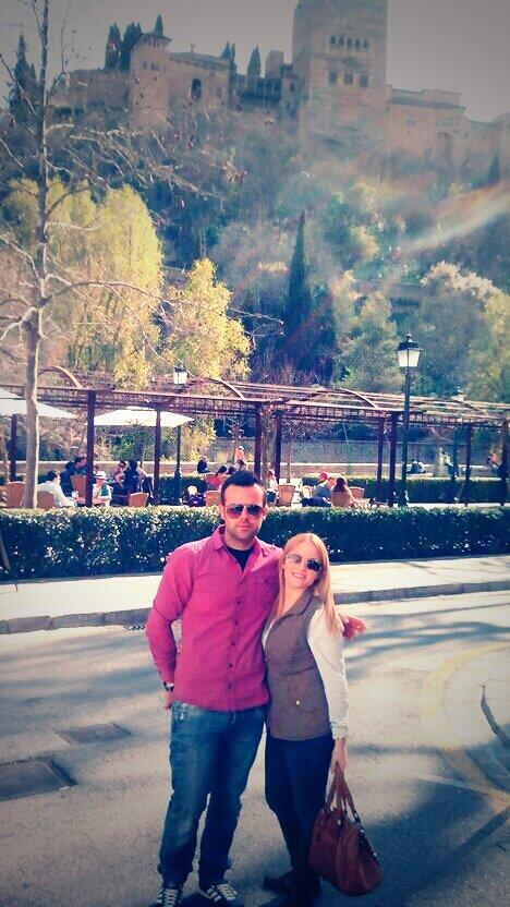 lidia_dliro's tweet photo. Diita en granadaa con mii @VirgilioTG no te puedo querer mas gracias x poder compartirlo todo junto a tii:) http://t.co/1VzVcuTKER