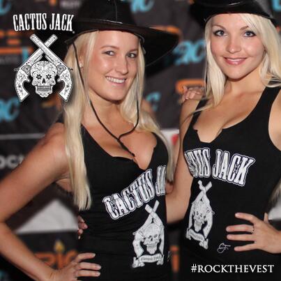 CactusJackSA's tweet photo. Tweet us a pic of you #RockingYourVest and WIN! 

Brownie points for ☮ and rock n'roll hand signals. GO! http://t.co/nP4e9gcC8K