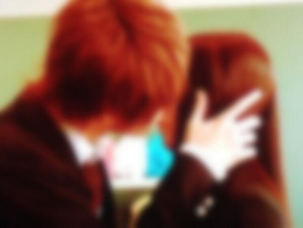 ___DK___yT's tweet photo. .

.

❍
　　　出会いと別れの季節　。
　　　池麺高校生の玉森裙と
　　　甘酸っぱい青春送らない ？

　　　　　ﾘﾂ　⇒　ﾌｫﾛｰ

　　「　永遠色の恋をしよう　」
❍

.

. http://t.co/Pckeg37hEi