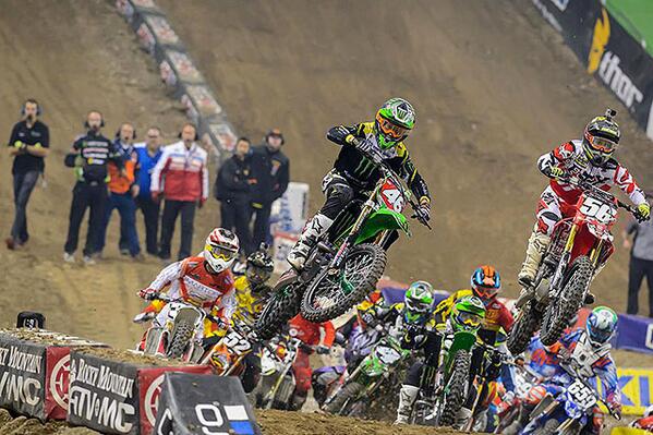 2strokesforlife's tweet photo. Highlights #Detroit @MonsterEnergy @SupercrossLIVE | Motor City Rocks 
#supercross

Video >> http://t.co/Bic890Zaf0 http://t.co/41oRlxXZev