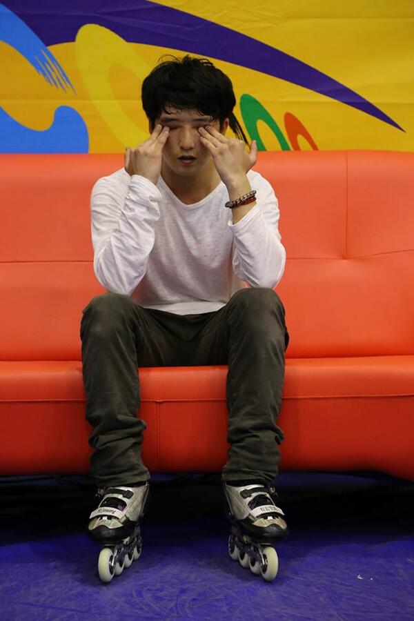 Nih nih .. gues star yang pertama kenalkan dia Yu jin seong, dari Korea. dia merupakan Top5 World Skater. wooow