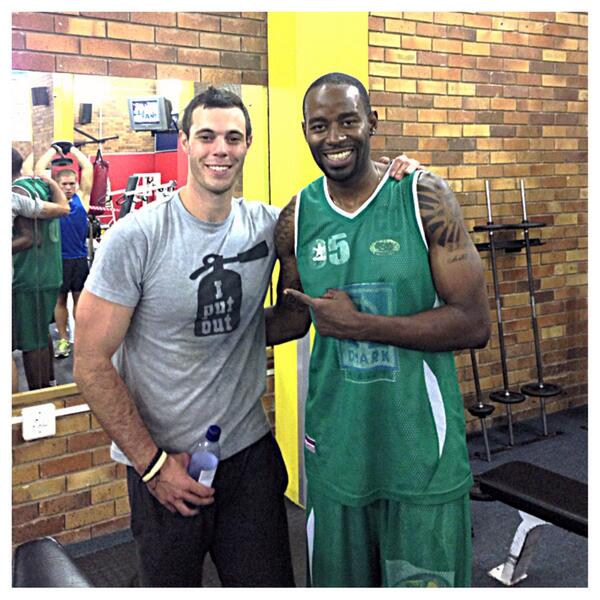 LK_four's tweet photo. My fellow tweeps, meet the man behind Team LK4 Fitness, @scoddy07 . Great trainer and motivator! #CampNoSleep http://t.co/kRIKPy422C