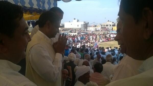 dr_udit's tweet photo. Attending Virat Dangal program Muddika assembly,Delhi http://t.co/FOrEeZak9q