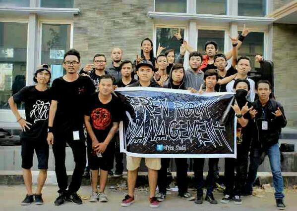 Anak" Fren Rock Management .... yeaahh \m/ #FrenRockManagemant'Huuuuuuuu