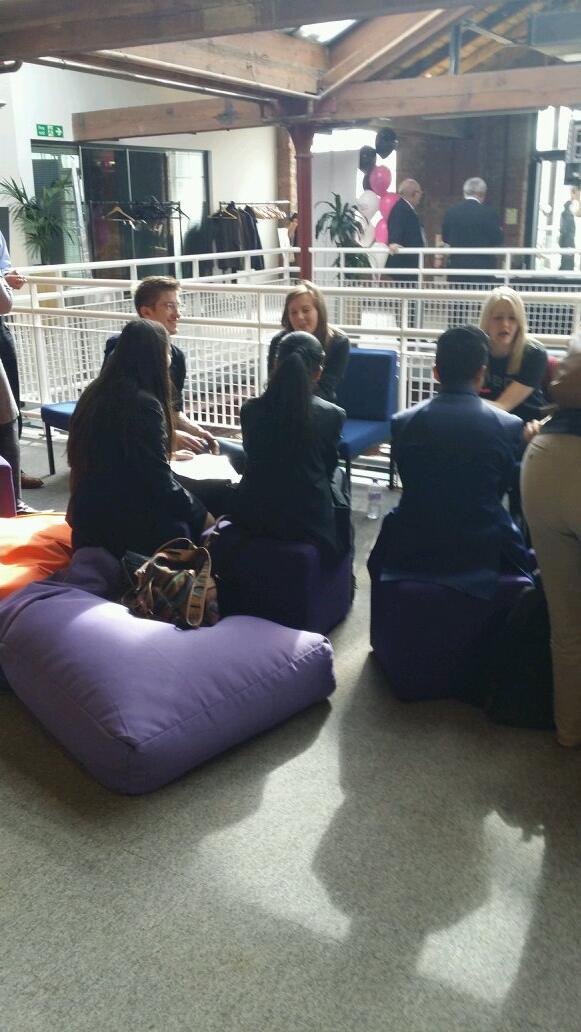 TheRealMrPearce's tweet image. #itech2014 St James pupils speaking to &apos;&apos; Pro In The Know&apos;&apos; #BBC