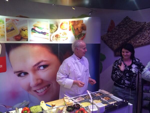Voor-tre-fe-lijk de nieuwe #Fano <a href="/Smildefoods/">Smilde Foods</a> salades #Lunchroomdag