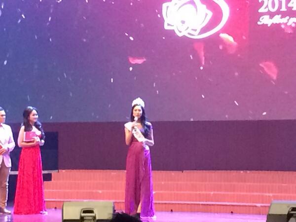 Maria Rahajeng is telling some stories about her journey from Miss UPH 2010 to Miss Indonesia 2014 #MUS2014