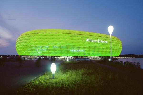 BoyleSports's tweet photo. The Allianz Arena in Munich on St.Patrick's day. Incredible. #FCBayern @bmunich http://t.co/8DzHbdMmsJ