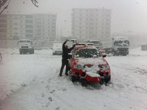 BitlisItfaiye's tweet photo. Baharı beklerken kışımız geri geldi. http://t.co/65mewuvBRI