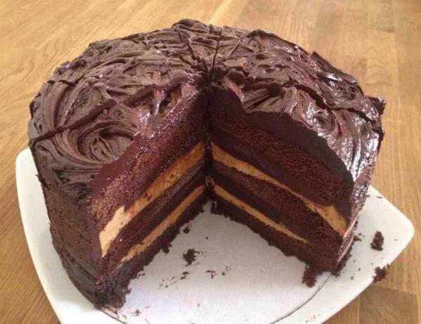 dessertsOW's tweet photo. Craving something sweet? Open now! Order online at http://t.co/lANhXTRp4f http://t.co/Pi7CCHdPWK
