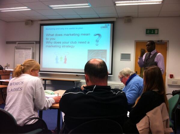 Julian Okoye of @Club_Leaders helping Worcs volunteers with ideas on how to market their clubs <a href="/Sport_England/">Sport England</a>