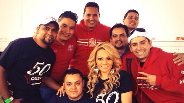 gueracallado's tweet image. HOY NO TENEMOS PROGRAMA!!
TENEMOS PUENTE!
AHI LES VA UNA FOTO DE COMO LLEGAMOS AL EVENTO DE ALTO CALIBRE!!