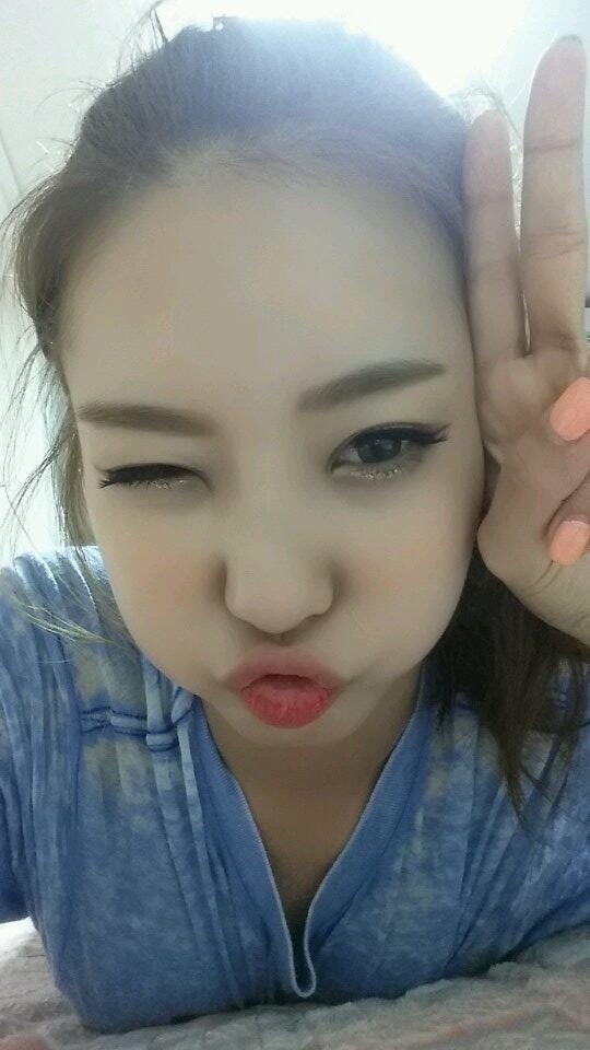 Bi8AQsnCAAERISd.jpg:large