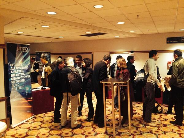 dnoguer's tweet image. Cocktail time #juniperTechClub #MPLSSDN2014 thanks to all participants!
