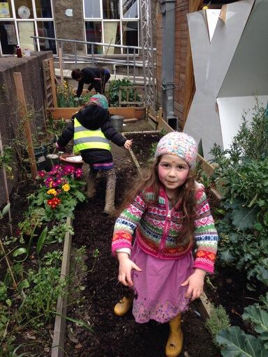 treesnottrash's tweet photo. mulching @Summerhallery! also, loadsa veggie/flower seeds sown! thx for keeping doggie friends off so seeds can grow! http://t.co/YemYPNSAP9
