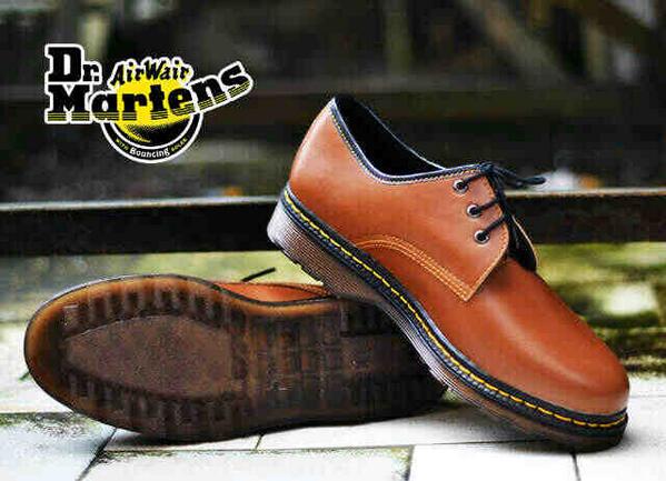 Provide_shoes tweet picture