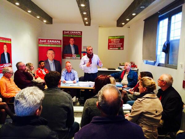 joelcanapa's tweet photo. Dernier comité de campagne! Choisir sa ville, Choisir sa vie! #MUN83130 http://t.co/54AmcoarjF