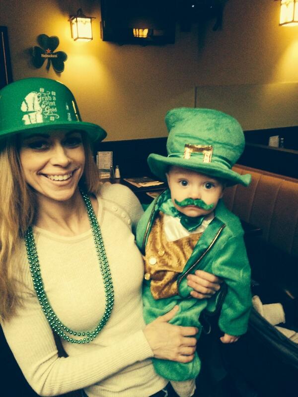 TheEmeraldInn's tweet photo. Cutest kid ever! #StPatricksDay #nyc @TheEmeraldInn http://t.co/Xl5WF00ts2