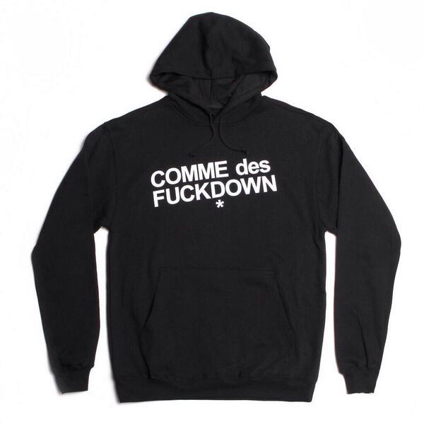 Bestel je COMME des FUCKDOWN sweater op vuleadena.com 
Retweet = winnen