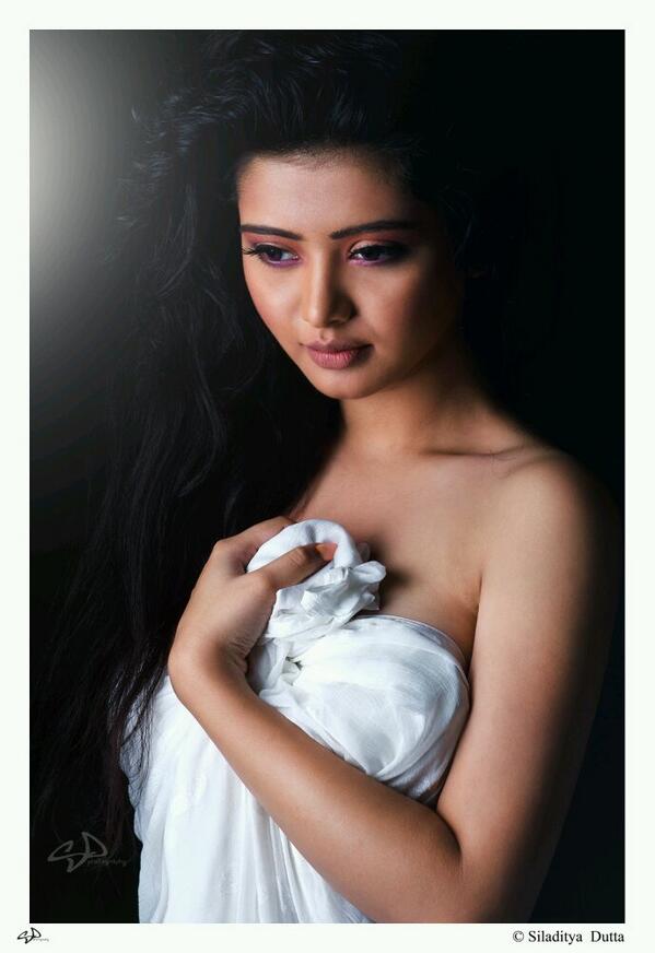 SahaEna's tweet photo. http://t.co/h6GiaYWQNY