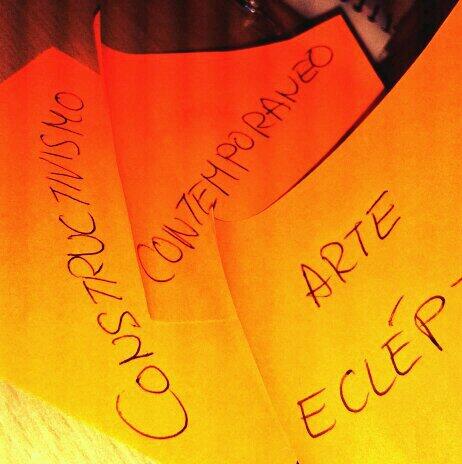Noe_twit's tweet photo. ¿posmodernidad? @kristi_tg http://t.co/daPVZ9G9sz