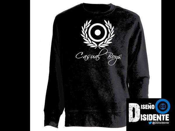 DDisidente's tweet photo. Sudadera negra sin capucha "Casual Boys" Precio 15€ http://t.co/GYP6ckUawi