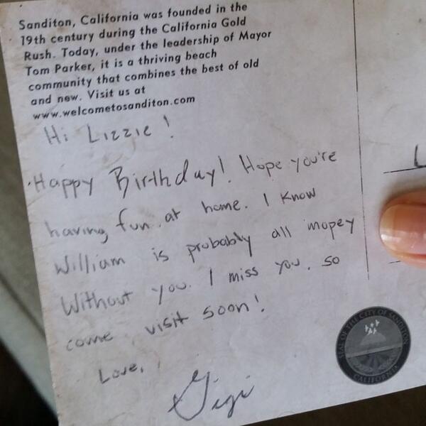 TheLizzieBennet's tweet photo. Is @wmdarcy all mopey? “@ggdarcy: Hey @TheLizzieBennet, show what I wrote you! ” http://t.co/wI78u1sZmx
