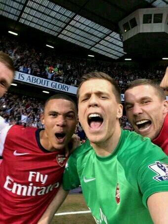 WayneArsenal77's tweet photo. Happy days http://t.co/r4OfQAwh9j
