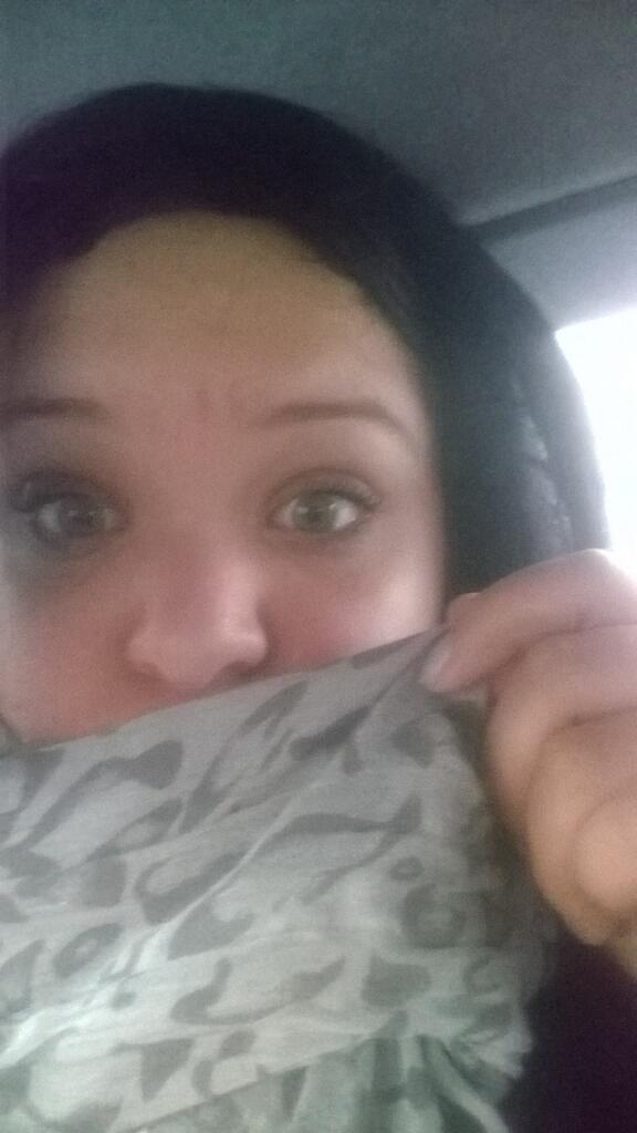 missetiennedoll's tweet image. Had to walk around like this all day cos i forgot my make up bag #problemsproblems