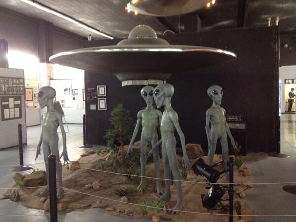 GM_Bonilla's tweet photo. Passed through UFO Museum in Roswell, now on to White Sands then Albuquerque for the night. @jbutewicz #CRZtrippin http://t.co/jeUWTQ6OtP