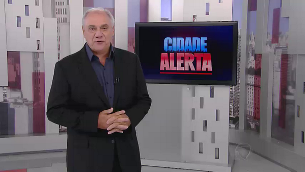 cidadealerta's tweet photo. Se liga na @tvrecord que o @cidade_alerta já está no ar! http://t.co/CwetPWySQG  #CortaPraMim http://t.co/LqLHJwbCyl